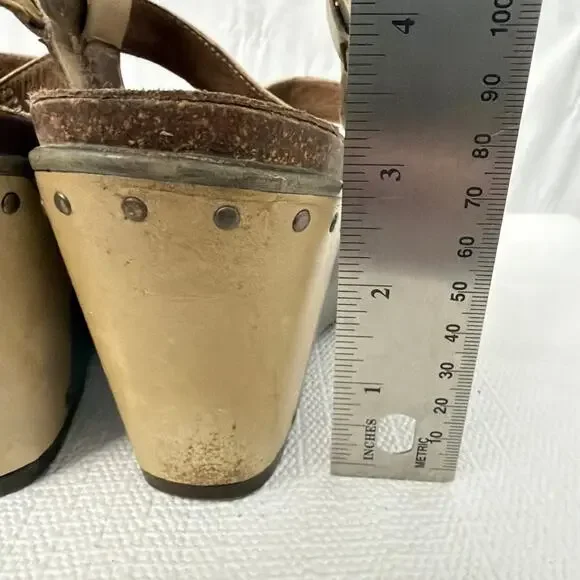 Dansko Sandals Womens Size 8 Frida Wedge Studded Beige Sand Leather Cork Heel 38 - Picture 6 of 9
